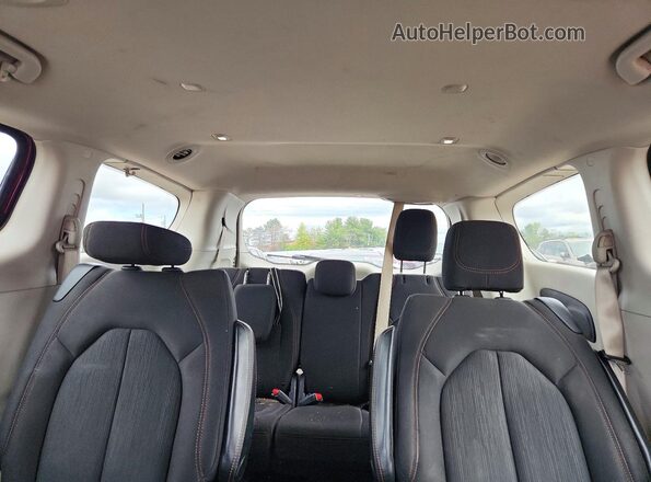 2C4RC1DG0KR635787 2019 CHRYSLER PACIFICA Красный Вид задних сидений