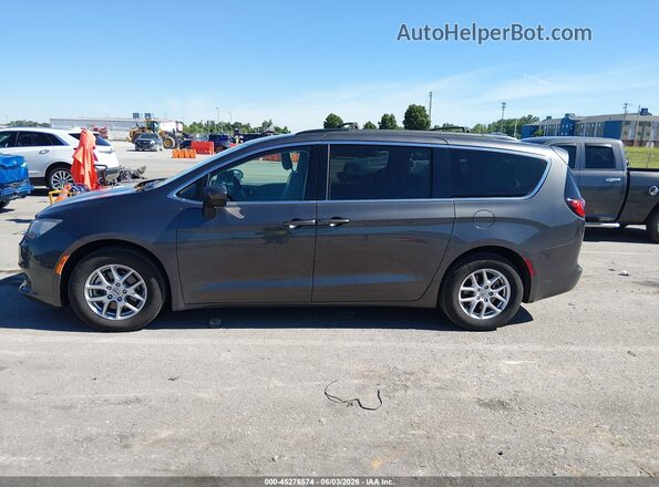 2C4RC1DG0MR542304 2021 CHRYSLER VOYAGER Brown 360 interior view