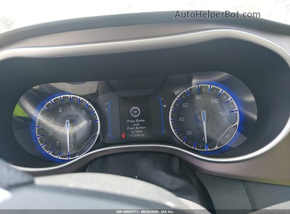 2C4RC1DG0MR545641 2021 CHRYSLER VOYAGER Gray Widok tylnych siedzeń
