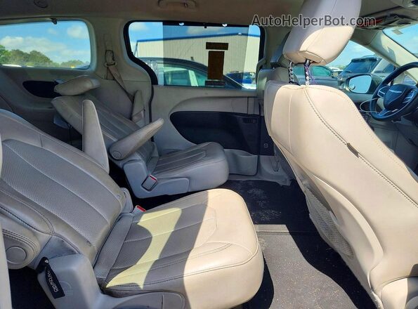 2C4RC1DG0MR549849 2021 CHRYSLER VOYAGER Gray 