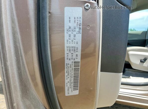 2C4RC1DG1HR535836 2017 CHRYSLER PACIFICA Золотой Вид наклейки с VIN-кодом
