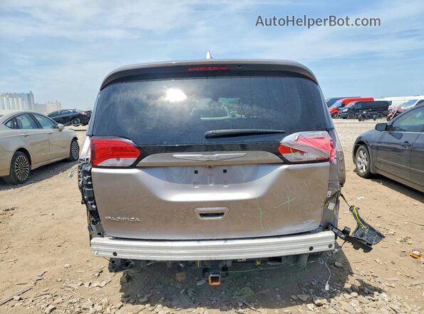 2C4RC1DG1HR535836 2017 CHRYSLER PACIFICA Золотой Вид сзади