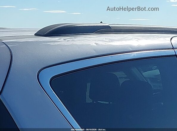 2C4RC1DG1LR176447 2020 CHRYSLER VOYAGER Silver Front view