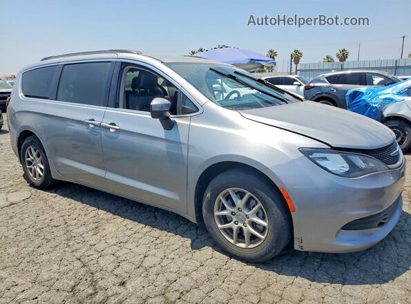2C4RC1DG2LR257330 2020 CHRYSLER VOYAGER Silver 