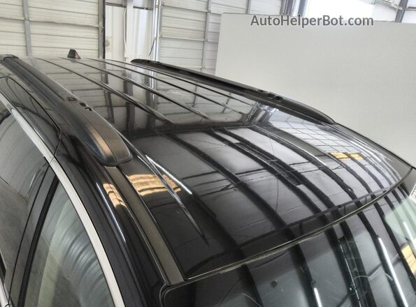 2C4RC1DG2MR509014 2021 CHRYSLER VOYAGER Black 