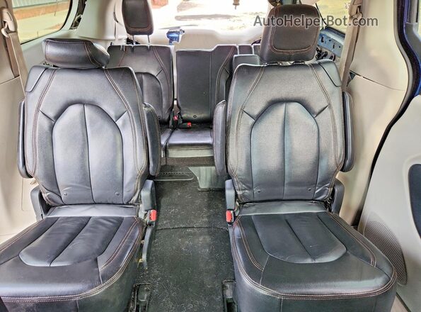 2C4RC1DG3HR519895 2017 CHRYSLER PACIFICA Blue 