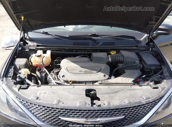 2C4RC1DG3MR547805 2021 CHRYSLER VOYAGER Black Widok z tyłu