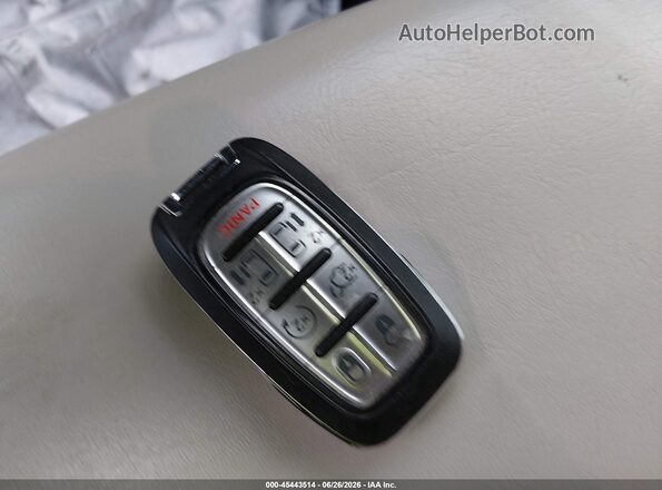 2C4RC1DG3MR551983 2021 CHRYSLER VOYAGER Gray წინა პანელის ხედი
