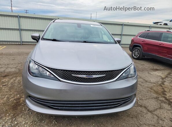 2C4RC1DG4HR610304 2017 CHRYSLER PACIFICA Gray Widok z przodu