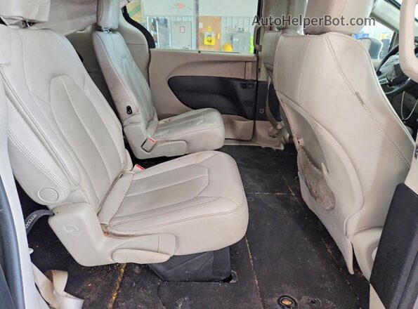 2C4RC1DG4MR516966 2021 CHRYSLER VOYAGER Серый Вид задней части салона