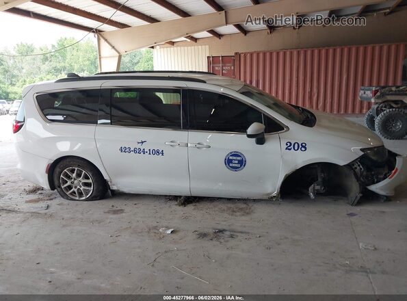 2C4RC1DG4MR531984 2021 CHRYSLER VOYAGER White Սալոնի 360 աստիճան տեսք