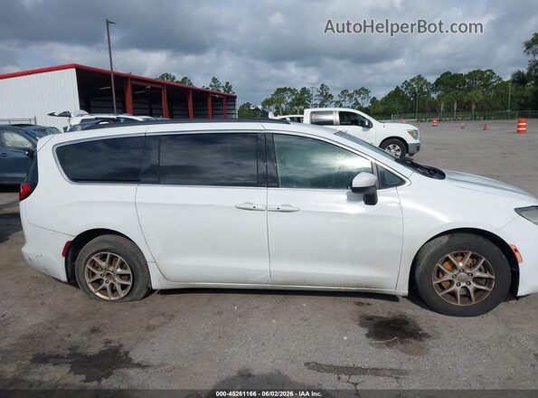 2C4RC1DG5LR163362 2020 CHRYSLER VOYAGER White 