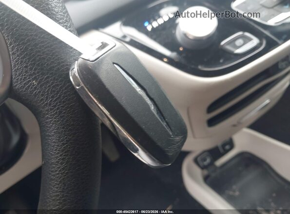 2C4RC1DG6MR534627 2021 CHRYSLER VOYAGER Gray Vista del salpicadero
