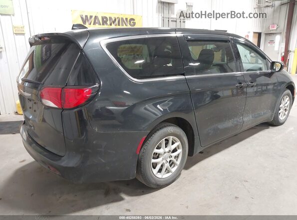 2C4RC1DG7HR502338 2017 CHRYSLER PACIFICA Black 