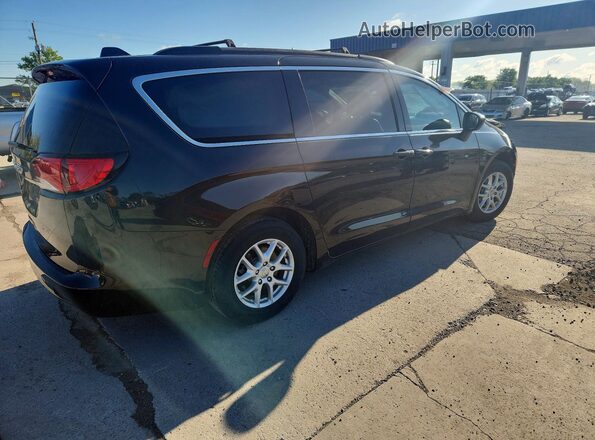 2C4RC1DG7LR286130 2020 CHRYSLER VOYAGER Black Trasero derecho