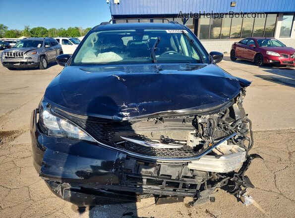 2C4RC1DG7LR286130 2020 CHRYSLER VOYAGER Black Vista frontal
