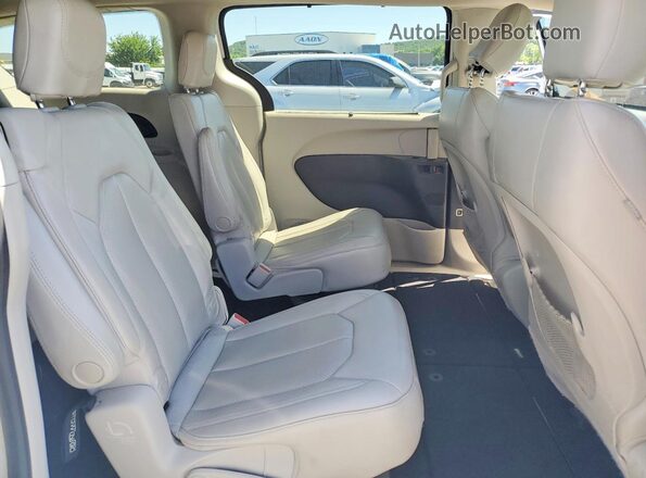 2C4RC1DG7MR541540 2021 CHRYSLER VOYAGER White Rear interior view