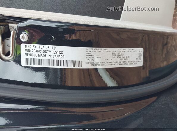 2C4RC1DG7MR551937 2021 CHRYSLER VOYAGER Black ძრავის განყოფილების ხედი