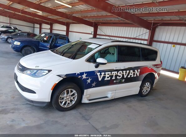 2C4RC1DG7MR564932 2021 CHRYSLER VOYAGER White 