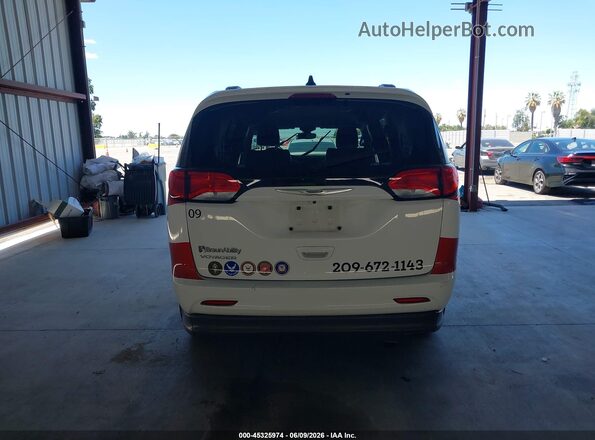 2C4RC1DG7MR564932 2021 CHRYSLER VOYAGER White 