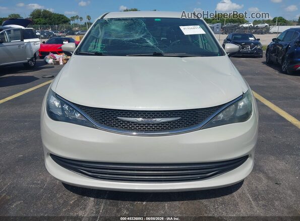 2C4RC1DG8HR565674 2017 CHRYSLER PACIFICA Cream ხელსაწყოთა პანელის ხედი