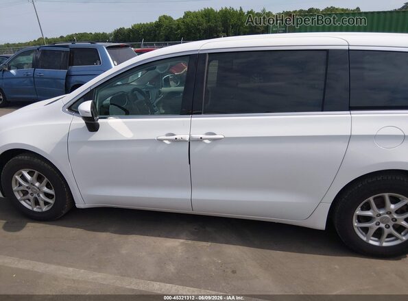 2C4RC1DG8HR831176 2017 CHRYSLER PACIFICA White 