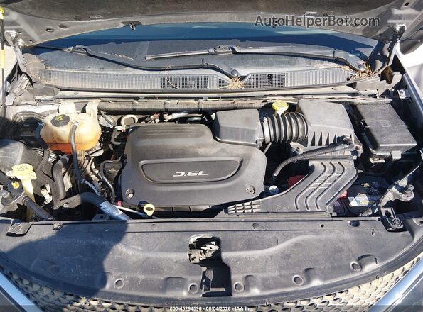 2C4RC1DG9HR508030 2017 CHRYSLER PACIFICA Silver უკანა ხედი