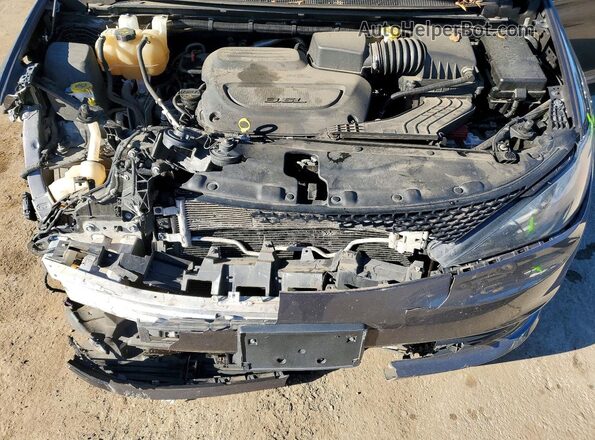 2C4RC1DG9LR176566 2020 CHRYSLER VOYAGER Gray Engine compartment view