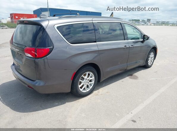 2C4RC1DG9LR195652 2020 CHRYSLER VOYAGER Gray Rear right