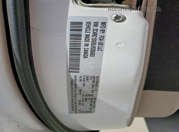 2C4RC1DG9LR265683 2020 CHRYSLER VOYAGER White Շարժիչի բաժամունքի տեսք
