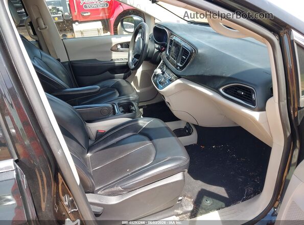 2C4RC1DG9LR268292 2020 CHRYSLER VOYAGER Black Vista interior delantera