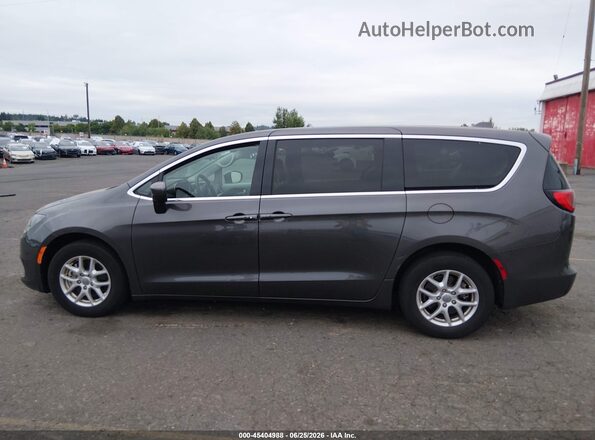 2C4RC1DGXJR253748 2018 CHRYSLER PACIFICA Gray Widok wnętrza 360 stopni