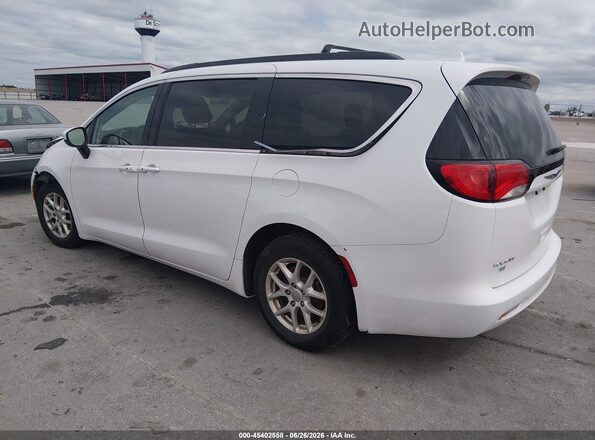 2C4RC1DGXLR257043 2020 CHRYSLER VOYAGER White Rear left
