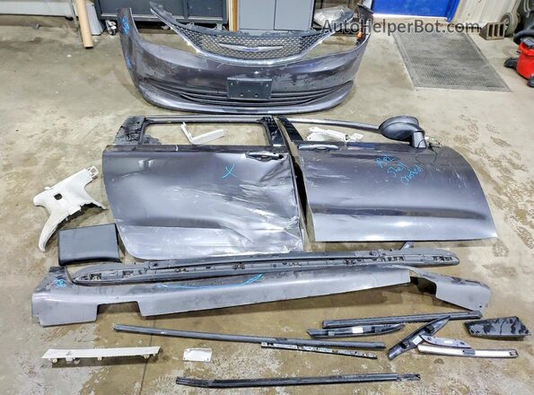 2C4RC1DGXLR257124 2020 CHRYSLER VOYAGER Gray VIN sticker view
