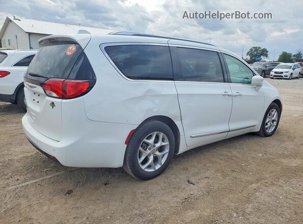2C4RC1EG0HR570186 2017 CHRYSLER PACIFICA White Задня права чверть