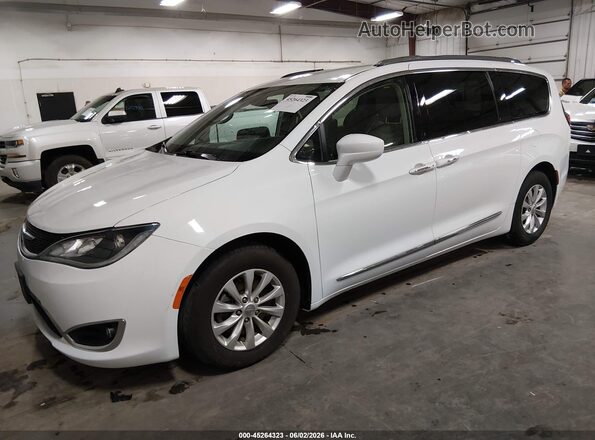 2C4RC1EG0JR154774 2018 CHRYSLER PACIFICA White 