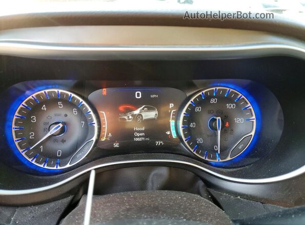 2C4RC1EG1HR653576 2017 CHRYSLER PACIFICA Burgundy Սարքավորումների վահանակի տեսք