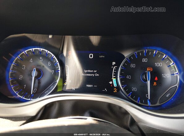 2C4RC1EG1KR575940 2019 CHRYSLER PACIFICA Белый Вид задних сидений