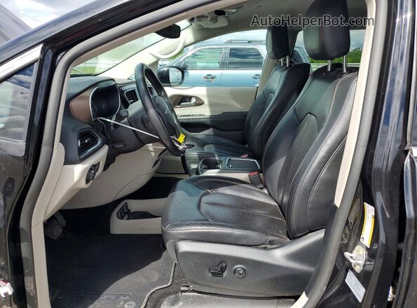 2C4RC1EG2HR688837 2017 CHRYSLER PACIFICA Черный 