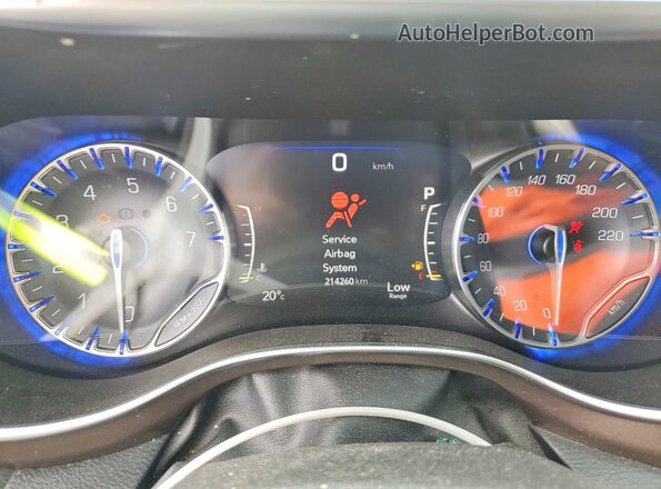 2C4RC1EG2HR688837 2017 CHRYSLER PACIFICA Черный 