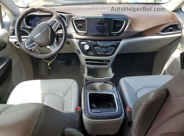 2C4RC1EG3HR628274 2017 CHRYSLER PACIFICA Black Widok deski rozdzielczej