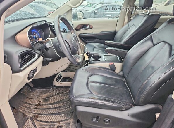 2C4RC1EG5HR637851 2017 CHRYSLER PACIFICA Gray Vista interior delantera