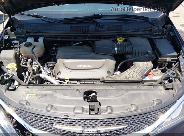 2C4RC1EG5HR763367 2017 CHRYSLER PACIFICA Blue Вид ззаду