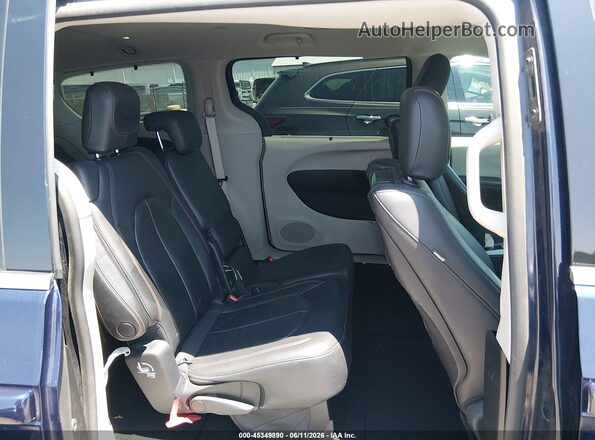 2C4RC1EG5HR763367 2017 CHRYSLER PACIFICA Blue Вид наклейки з VIN-кодом