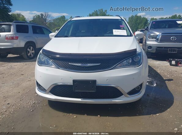 2C4RC1EG5JR338611 2018 CHRYSLER PACIFICA White Vista del cuadro de instrumentos