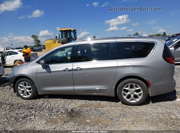 2C4RC1EG6HR756797 2017 CHRYSLER PACIFICA Silver Widok wnętrza 360 stopni