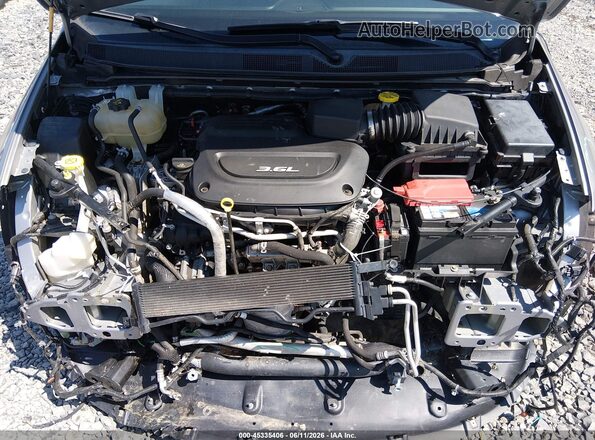 2C4RC1EG6HR756797 2017 CHRYSLER PACIFICA Silver Widok z tyłu