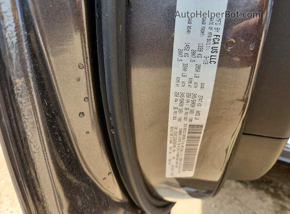 2C4RC1EG6KR667495 2019 CHRYSLER PACIFICA Charcoal Widok naklejki z numerem VIN