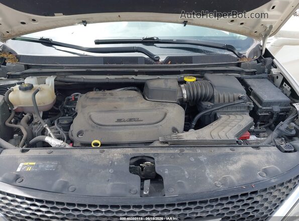 2C4RC1EG7KR673659 2019 CHRYSLER PACIFICA White Вид ззаду