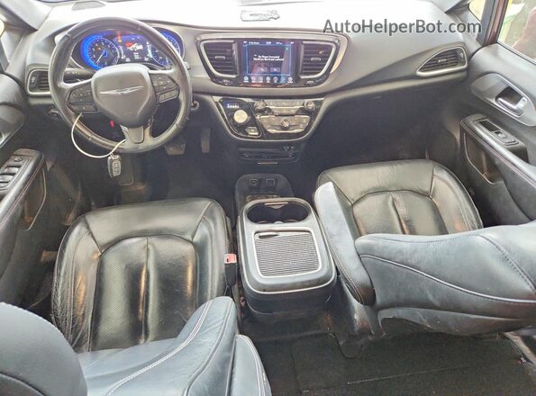 2C4RC1EG8JR332589 2018 CHRYSLER PACIFICA Burgundy წინა პანელის ხედი